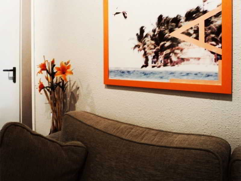 ลา อิสลา ออสตาล Hotel บาร์เซโลนา ภายนอก รูปภาพ
